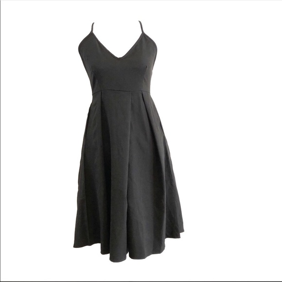 Elia-Cher Fit And Flare Black Dress Strappy Back Size 4 NWT - Picture 1 of 8